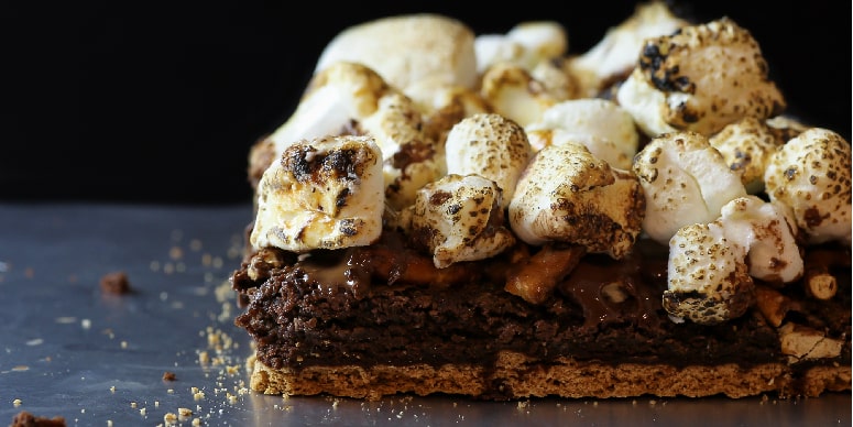 Grilled S'mores Pizza